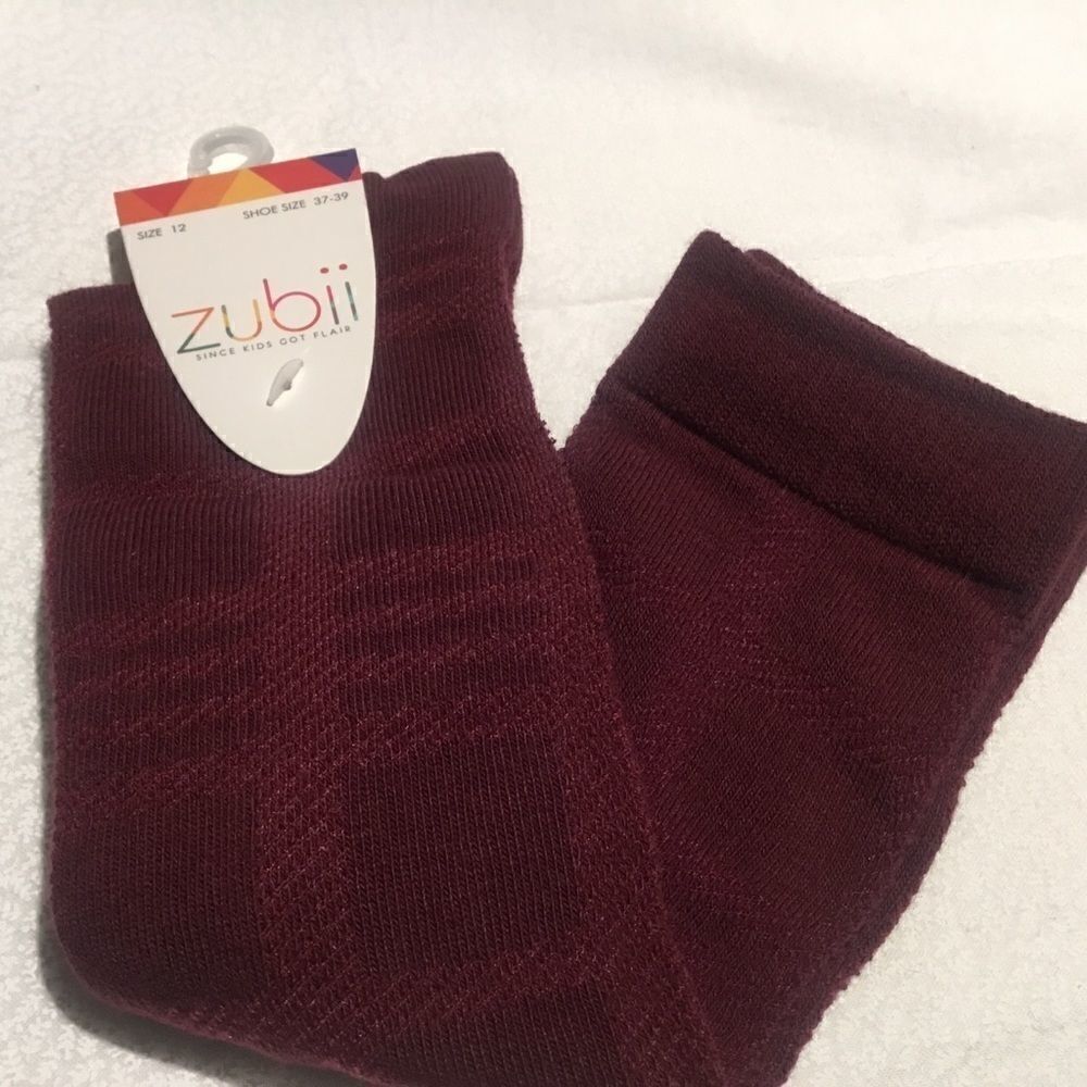 SALE. BUY 5/$10. NWT. Girls Knee Socks Size 12. Wine/Maroon
